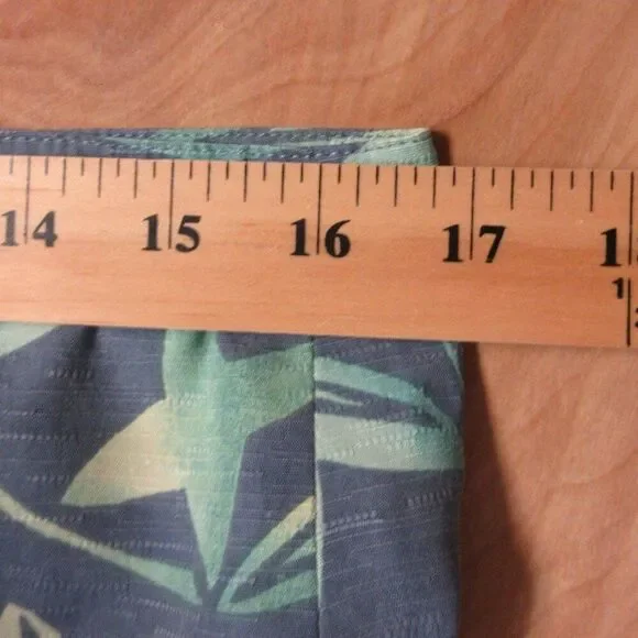 TOMMY BAHAMA Tropical Hawaiian 100% Silk Skirt Womens Sz 14 Fully Lined Side Zip - Picture 10 of 12